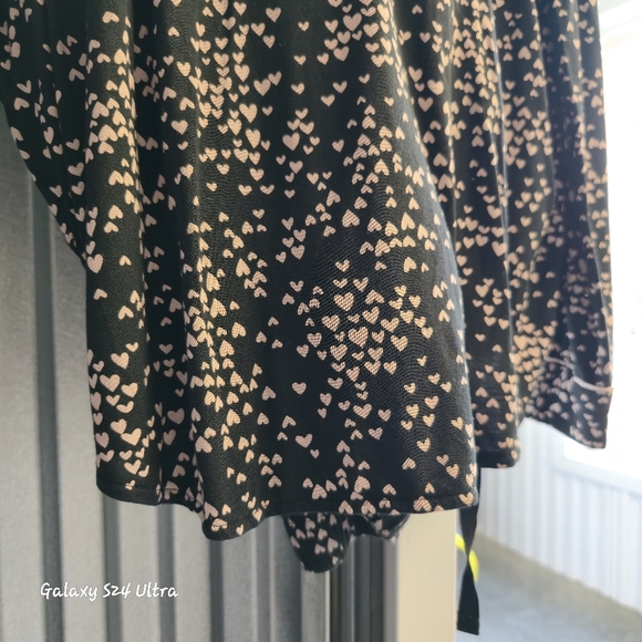 Victoria's Secret Black and Pink With Pants Pj Set. Size Large Regular - Picture 10 of 12